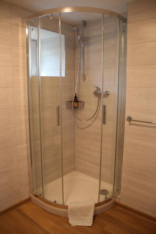 Apartmany U Zvonicky Prachov Bagian luar foto